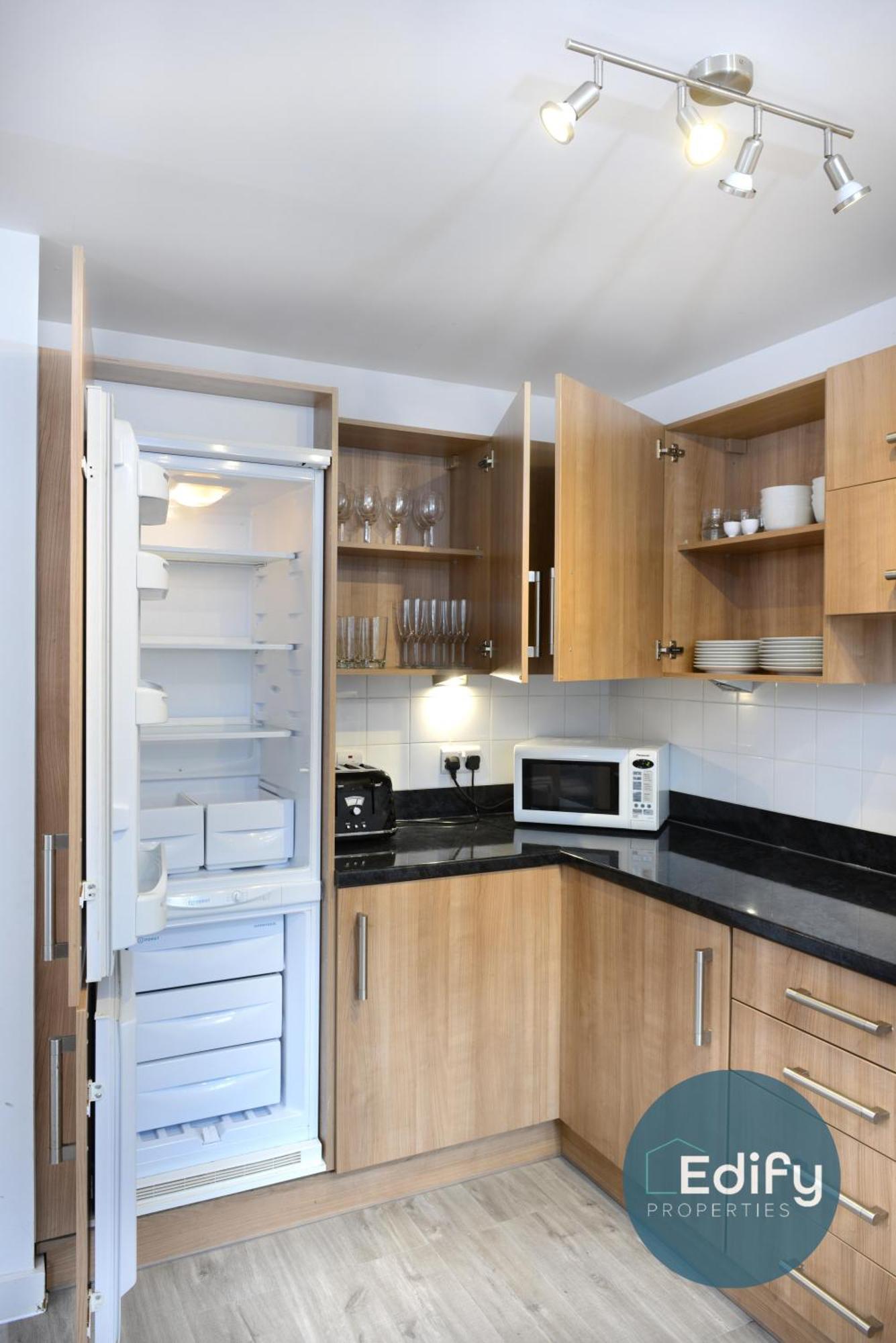 City Centre Townhouse, Sleeps 8, Free Parking Southampton Exteriör bild