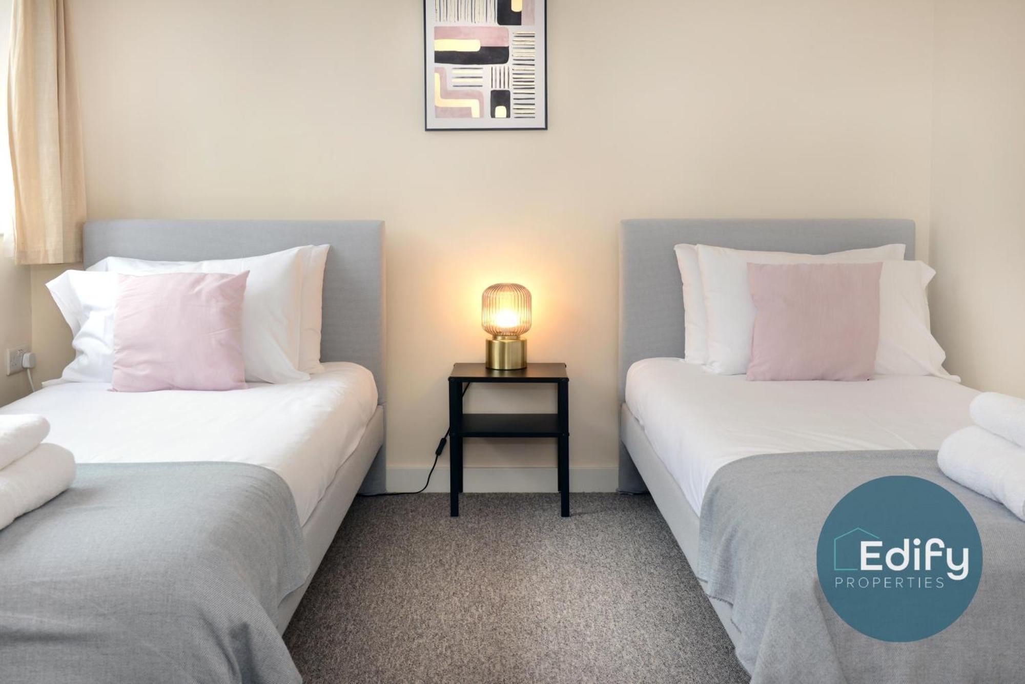 City Centre Townhouse, Sleeps 8, Free Parking Southampton Exteriör bild